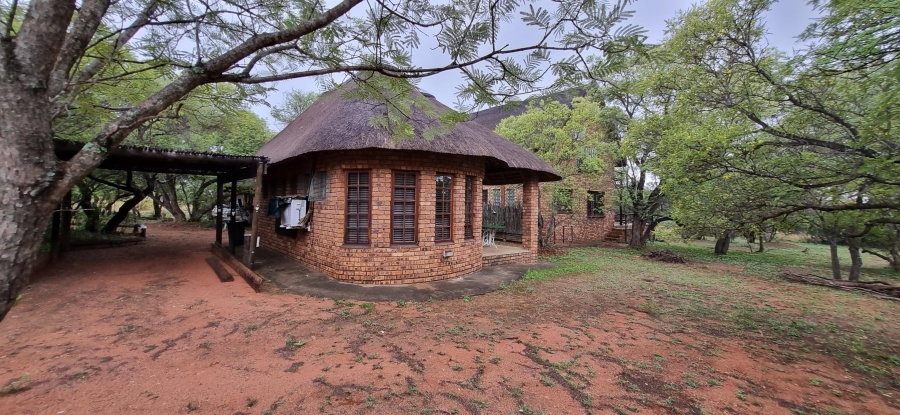 3 Bedroom Property for Sale in Beestekraal AH North West